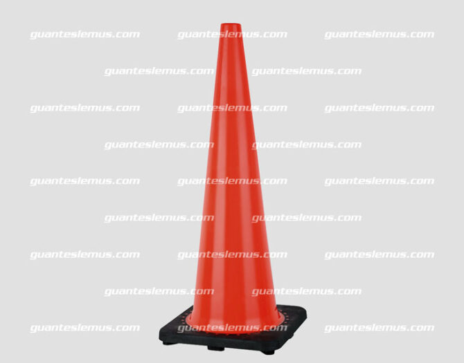 Cono de PVC de 91cm. con base negra / SE-CO91BN